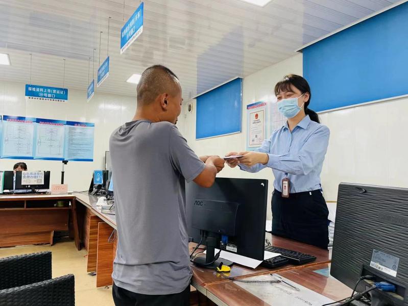 中秋節(jié)后恒通公司多措并舉應(yīng)對(duì)業(yè)務(wù)高峰期 (6).jpg